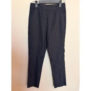 Who What Wear Pinstripe Pull On Skinny Cropped Pants Black White Size 8 NWOT